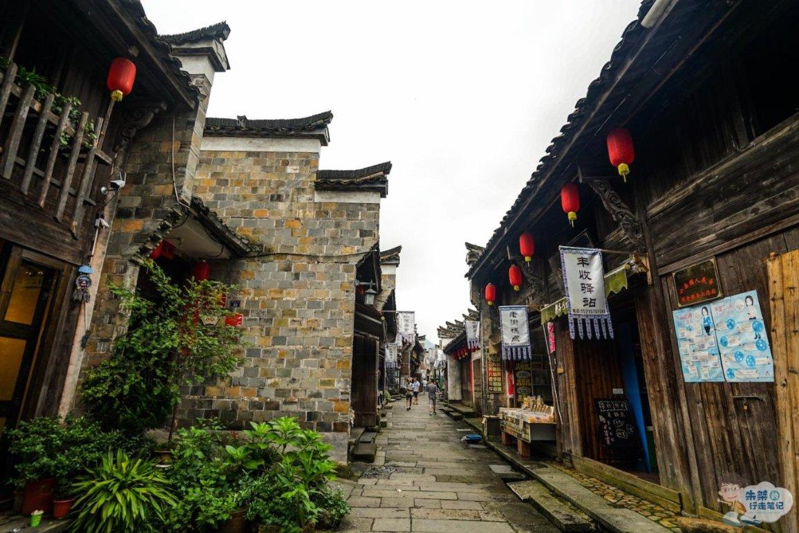名人对《骆驼祥子》的评价是什么？游戏画面